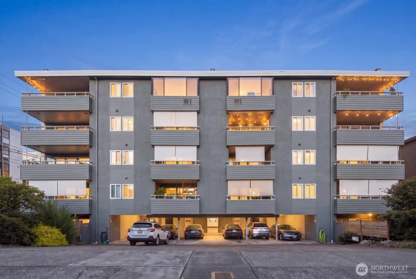 Property photo for 75 E Lynn Street ##b, Seattle photo 36