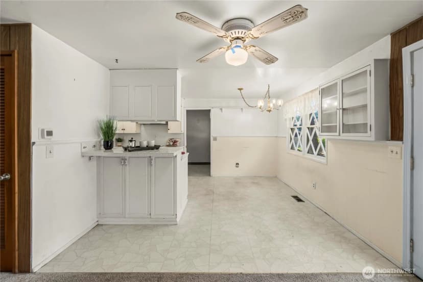 Property photo for 3129 Sylvia Boulevard S, Lakewood photo 13