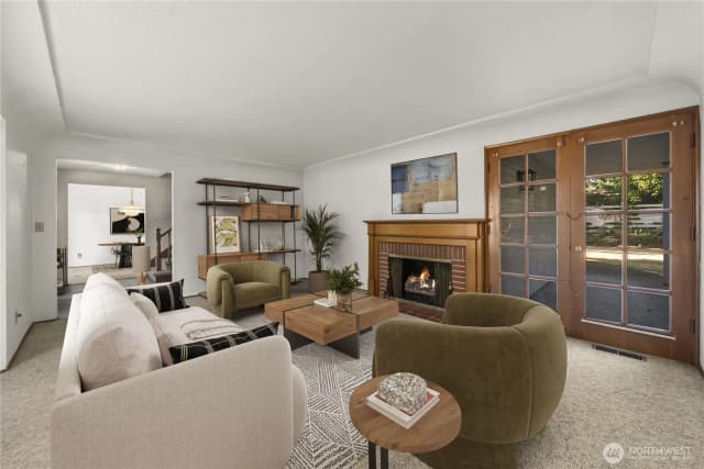 Property photo for 3129 Sylvia Boulevard S, Lakewood photo 4