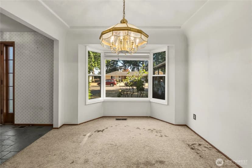 Property photo for 3129 Sylvia Boulevard S, Lakewood photo 5