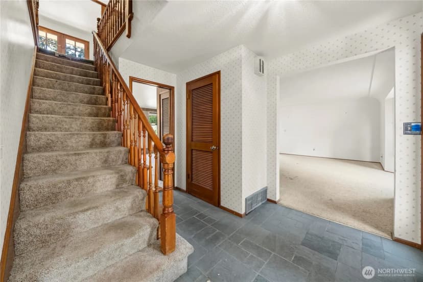Property photo for 3129 Sylvia Boulevard S, Lakewood photo 23