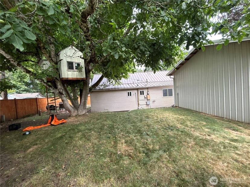 Property photo for 1270 Retsil Road E, Port Orchard photo 15