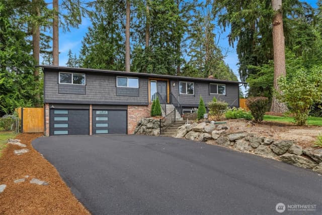 Property photo for 212 143rd Street Se, Everett