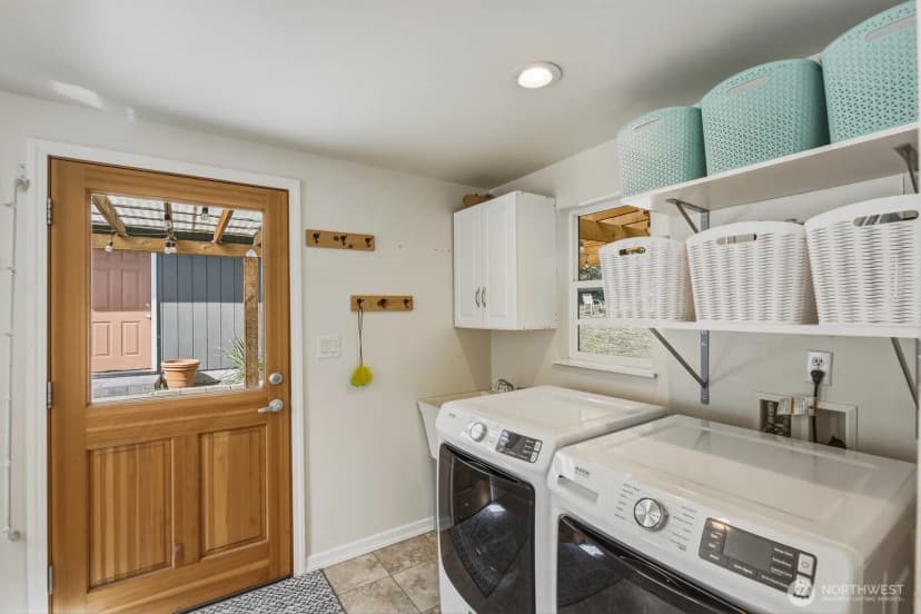 Property photo for 6827 Lakewood Road, Stanwood photo 19