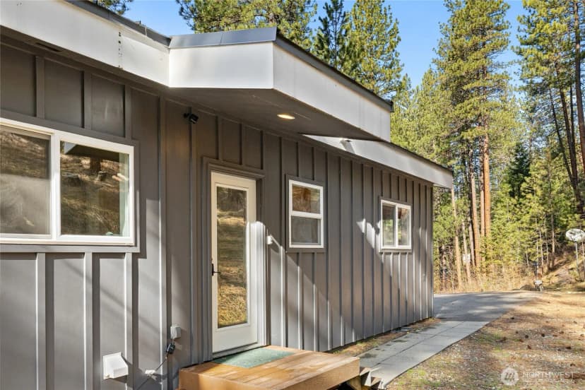 Property photo for 5910 Teanaway Road, Cle Elum photo 30