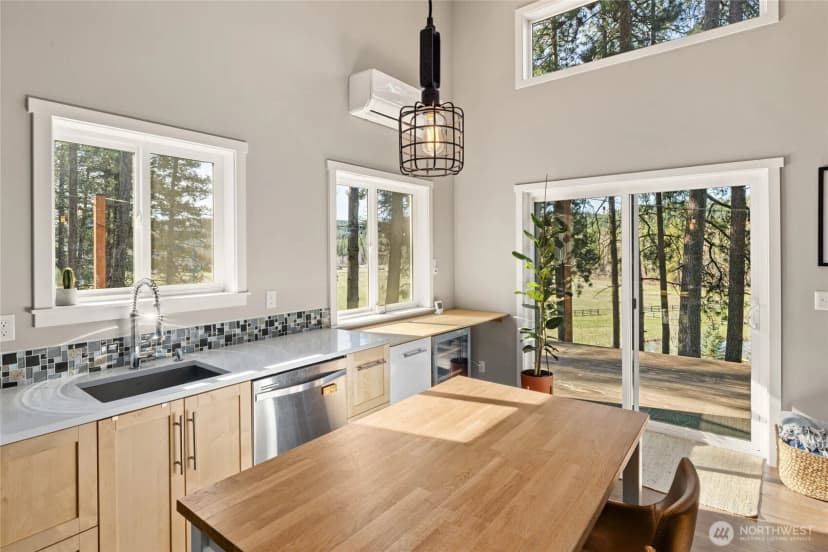 Property photo for 5910 Teanaway Road, Cle Elum photo 11