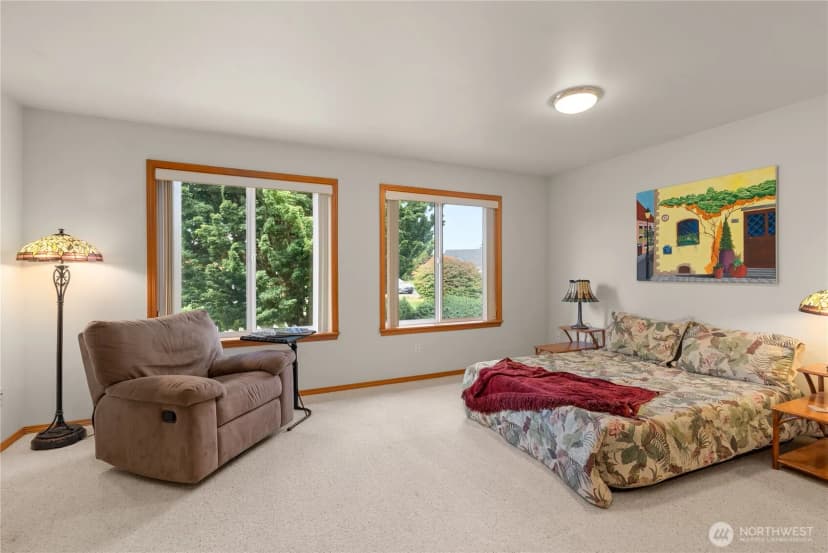 Property photo for 3319 29th Avenue Ne, Olympia photo 24