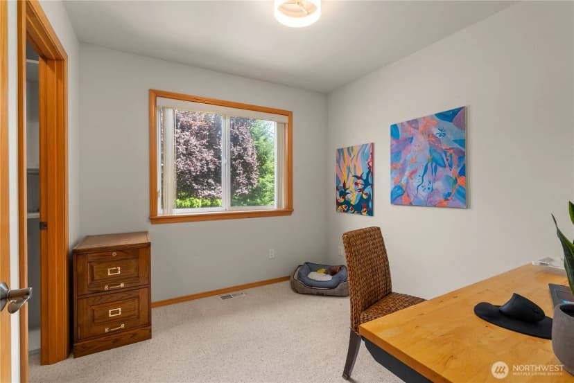 Property photo for 3319 29th Avenue Ne, Olympia photo 16