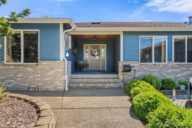 Property photo for 3319 29th Avenue Ne, Olympia photo 2