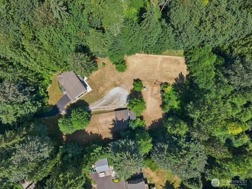 Property photo for 23410 Ne Old Woodinville-duvall Rd, Woodinville photo 36