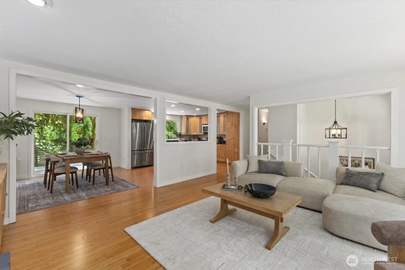 Property photo for 23410 Ne Old Woodinville-duvall Rd, Woodinville photo 6