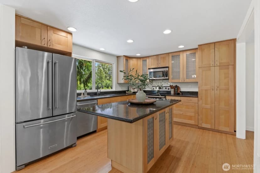 Property photo for 23410 Ne Old Woodinville-duvall Rd, Woodinville photo 10