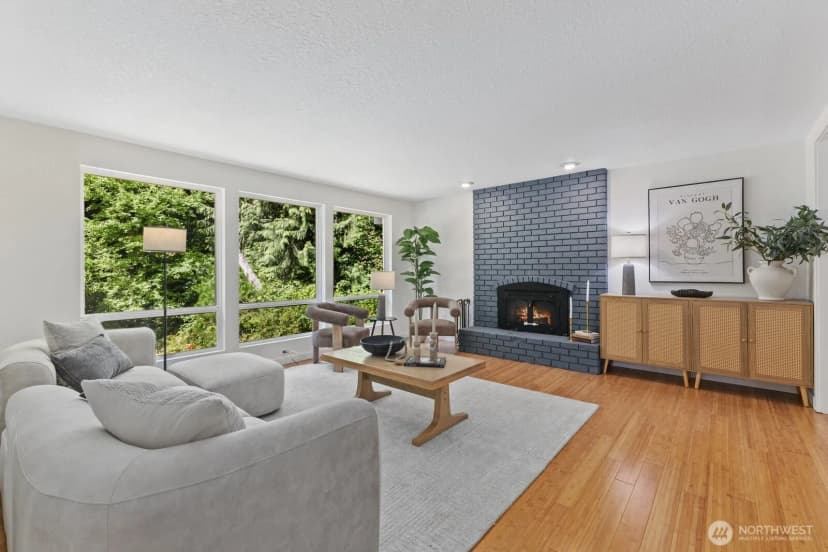 Property photo for 23410 Ne Old Woodinville-duvall Rd, Woodinville photo 3