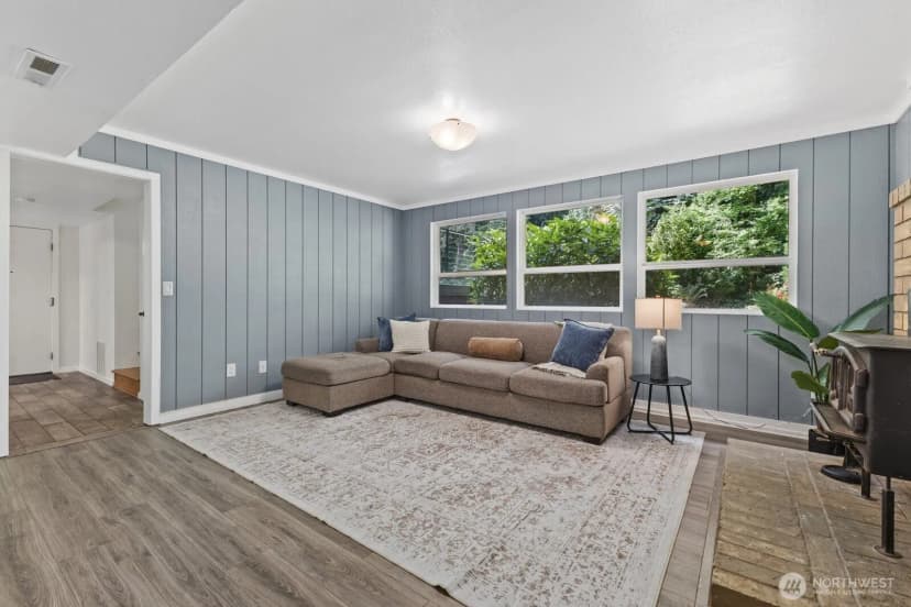 Property photo for 23410 Ne Old Woodinville-duvall Rd, Woodinville photo 24
