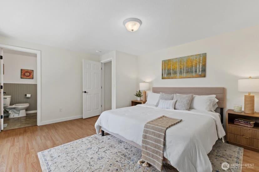 Property photo for 23410 Ne Old Woodinville-duvall Rd, Woodinville photo 14