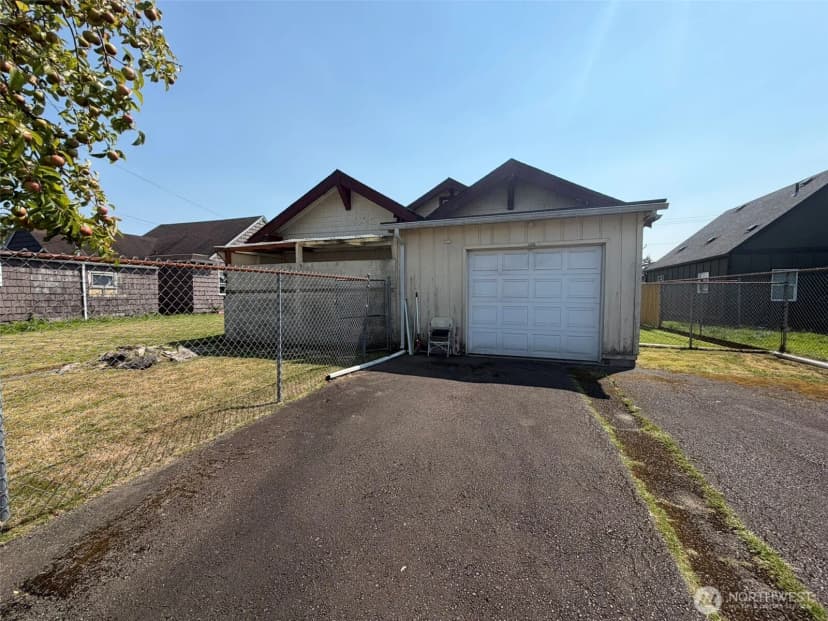 Property photo for 1808 Pacific Avenue, Aberdeen photo 35