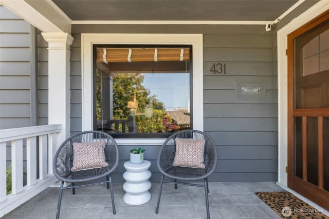 Property photo for 431 Smith Street, Seattle photo 2