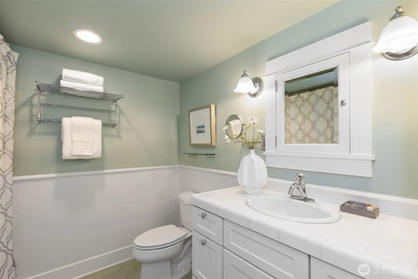 Property photo for 431 Smith Street, Seattle photo 20