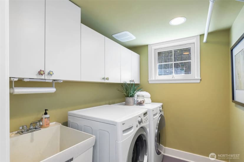 Property photo for 431 Smith Street, Seattle photo 22