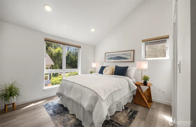 Property photo for 5984 26th Avenue Sw #b, Seattle photo 10