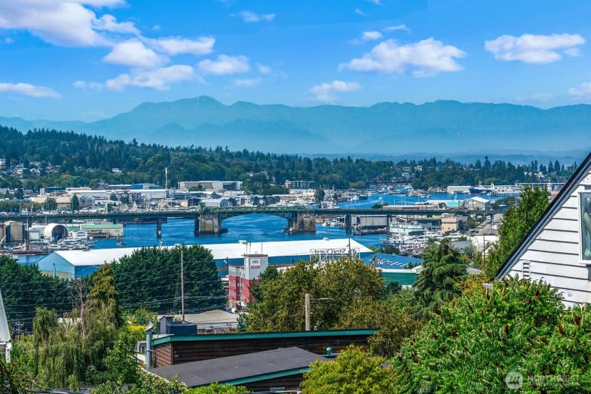 Property photo for 102 N 41st Street, Seattle