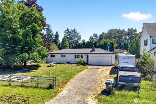 Property photo for 26440 127th Avenue Se, Kent photo 4