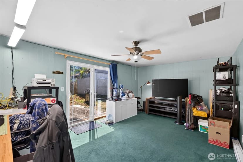 Property photo for 26440 127th Avenue Se, Kent photo 25