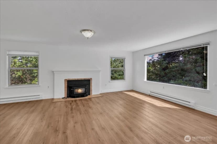Property photo for 13622 51st Avenue S, Tukwila photo 19