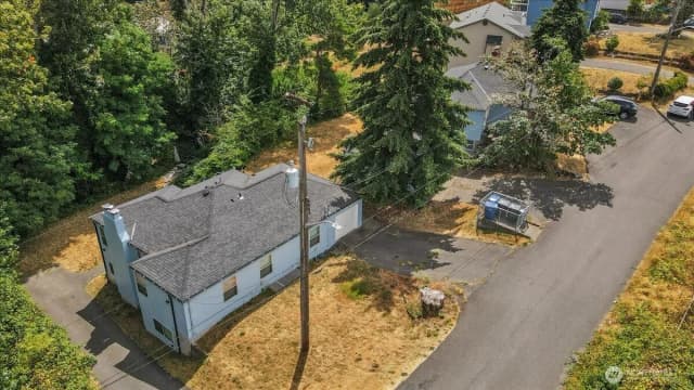 Property photo for 13622 51st Avenue S, Tukwila photo 4