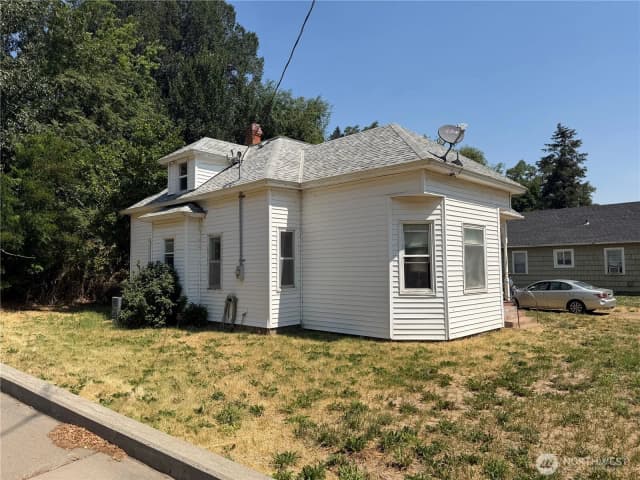 Property photo for 203 E Patit Street, Dayton photo 2