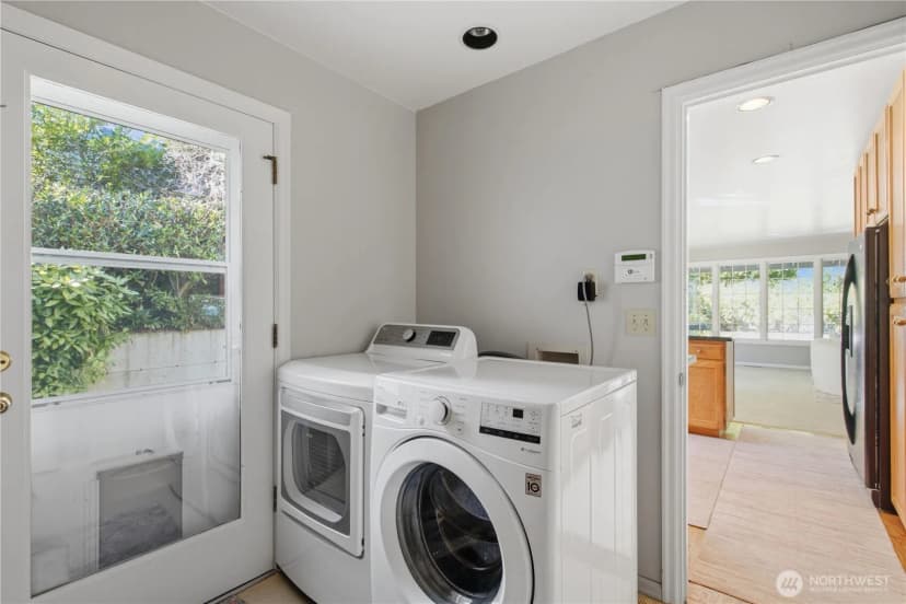 Property photo for 14018 Se 51st Place, Bellevue photo 32
