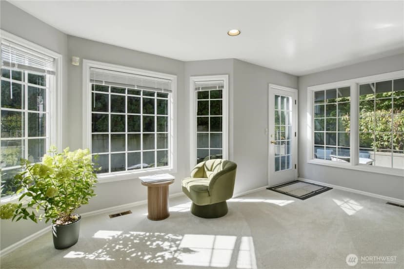 Property photo for 14018 Se 51st Place, Bellevue photo 13