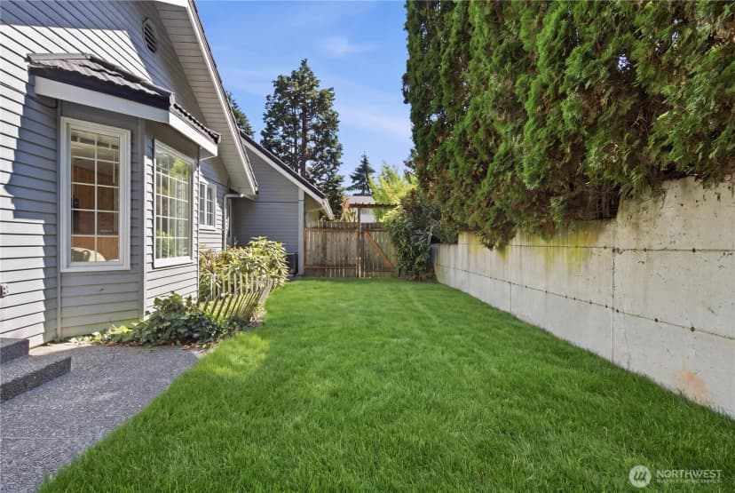 Property photo for 14018 Se 51st Place, Bellevue photo 6