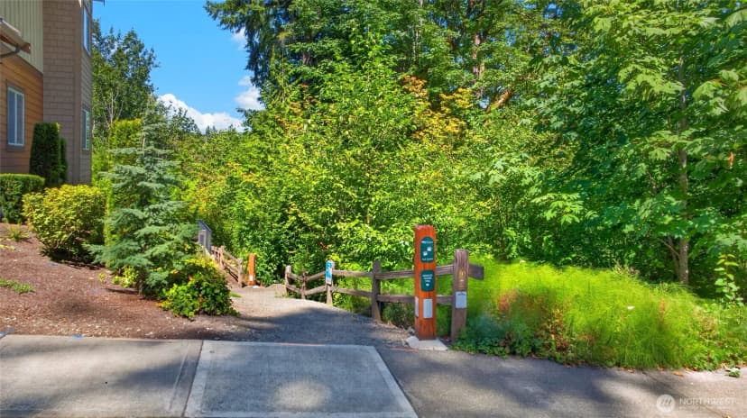 Property photo for 1078 Cabin Creek Lane Sw, Issaquah photo 36