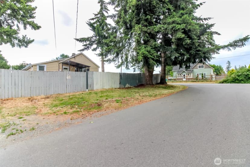 Property photo for 1826 G Street Se, Auburn photo 13