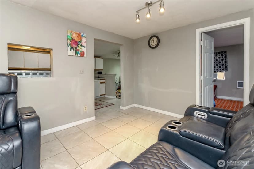 Property photo for 1826 G Street Se, Auburn photo 9