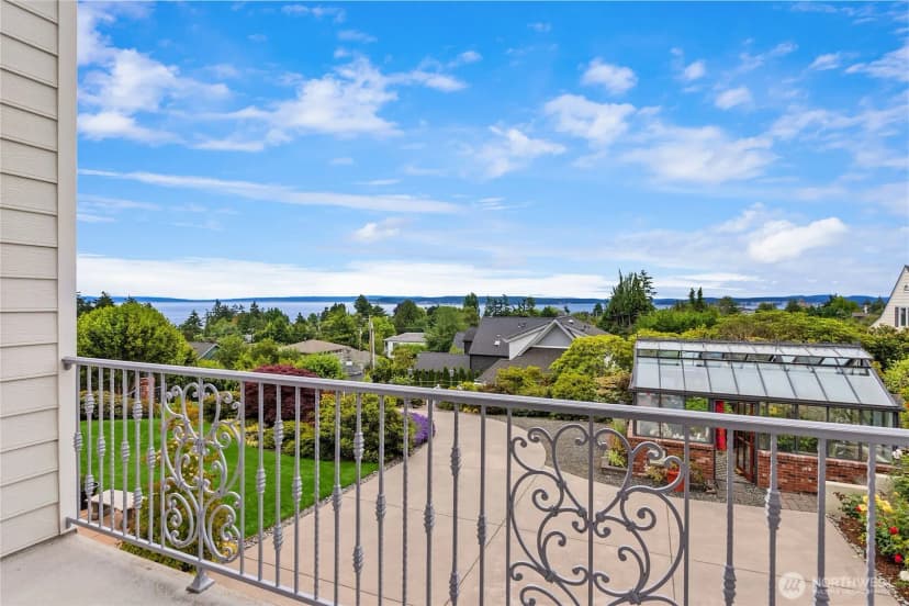 Property photo for 1107 Madison Street, Port Townsend photo 16