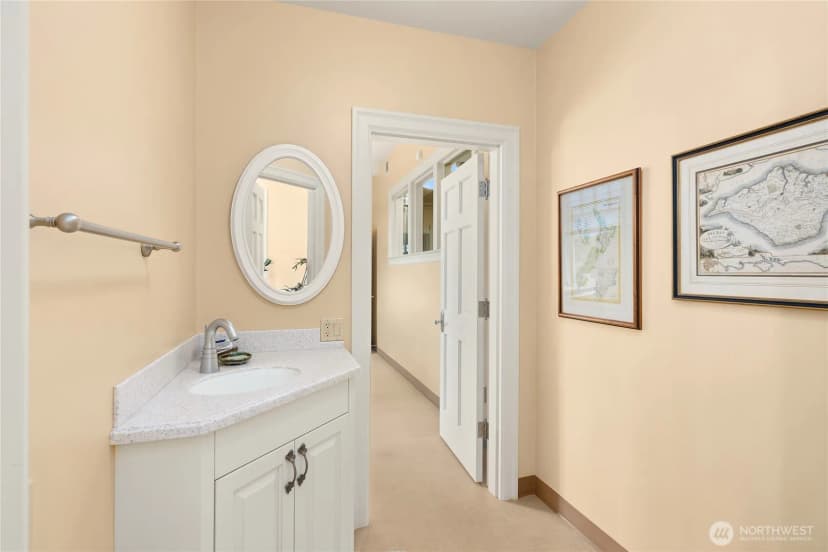 Property photo for 1107 Madison Street, Port Townsend photo 32