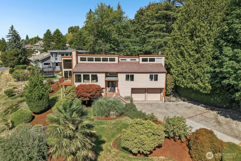 Property photo for 13604 Se 1st Street, Bellevue