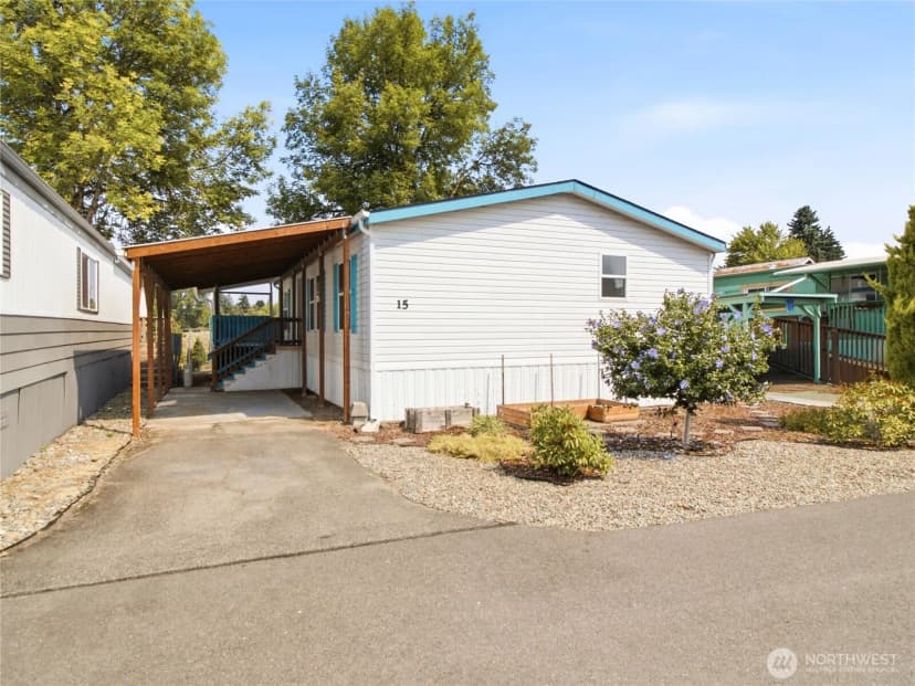 Property photo for 621 Nick Rd #15, Centralia photo 3