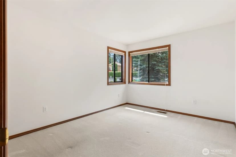 Property photo for 102 Sw 301st Street, Federal Way photo 34