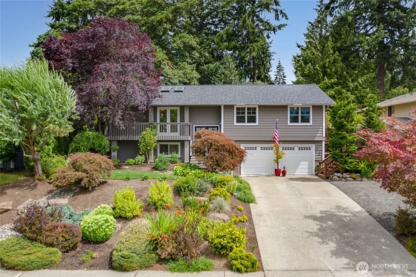 Property photo for 10632 157th Avenue Ne, Redmond