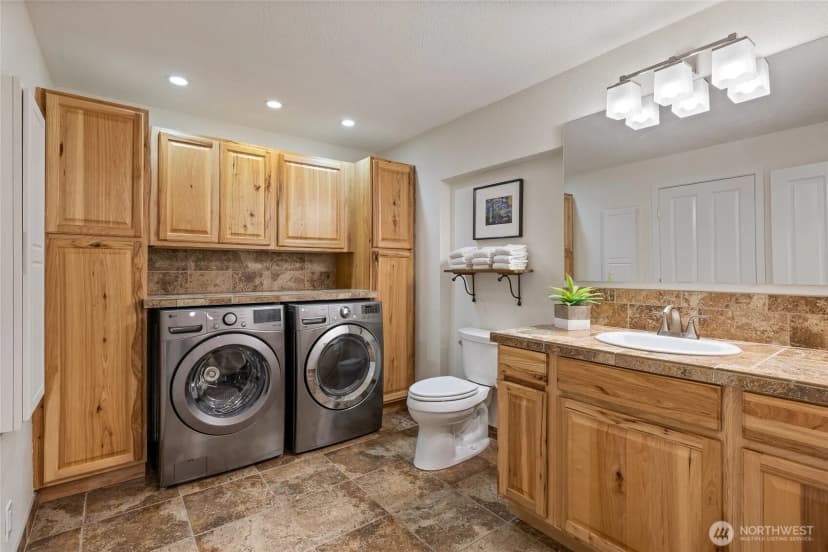 Property photo for 10632 157th Avenue Ne, Redmond photo 29