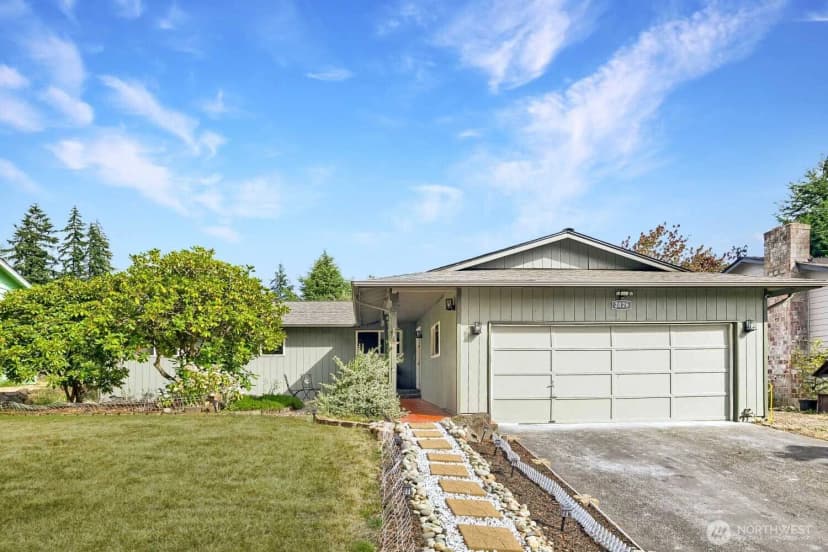 Property photo for 2026 Timber Trail, Bothell photo 2