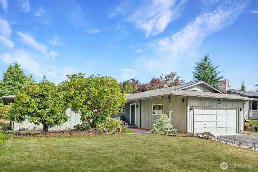 Property photo for 2026 Timber Trail, Bothell