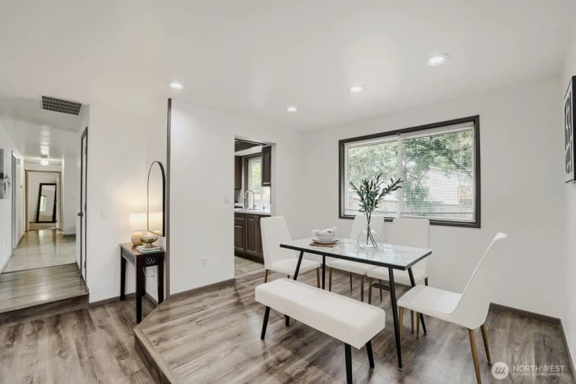 Property photo for 2026 Timber Trail, Bothell photo 6