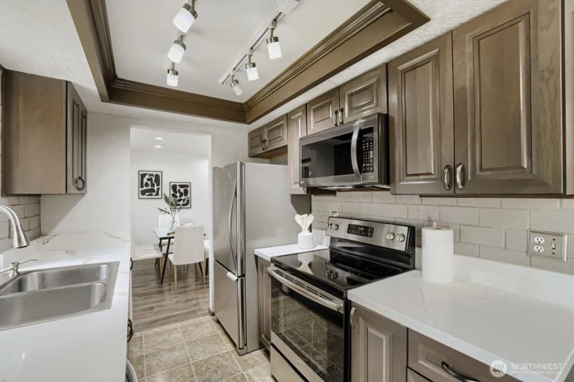 Property photo for 2026 Timber Trail, Bothell photo 8