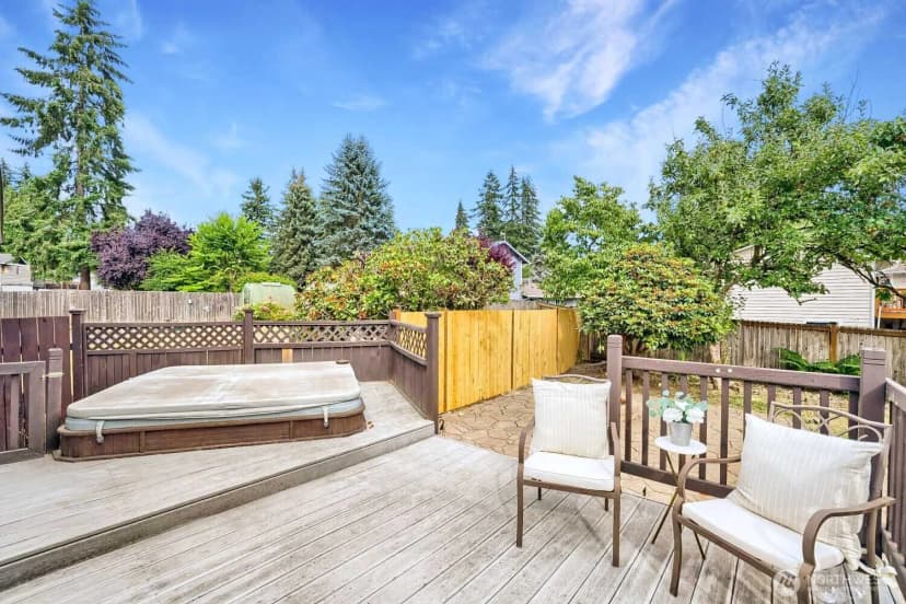 Property photo for 2026 Timber Trail, Bothell photo 25