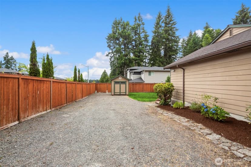 Property photo for 1305 233rd Street Se, Bothell photo 31