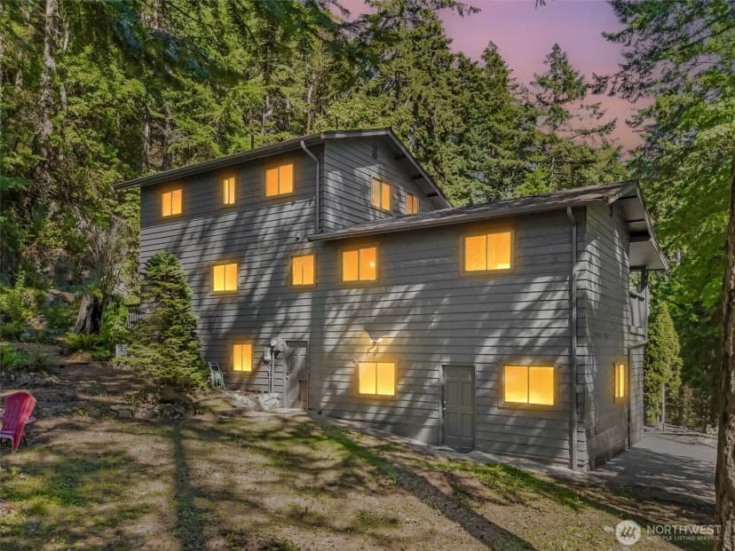 Property photo for 4333 Wildwood Lane, Anacortes photo 6